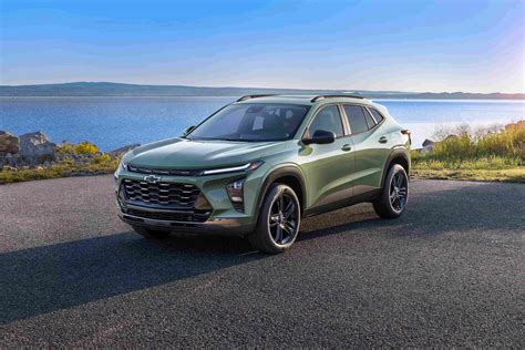 Chevrolet Trax in azione su strada