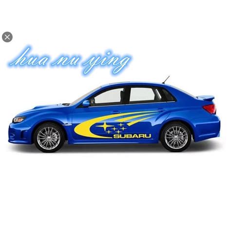 Subaru WRX con adesivi racing ben posizionati