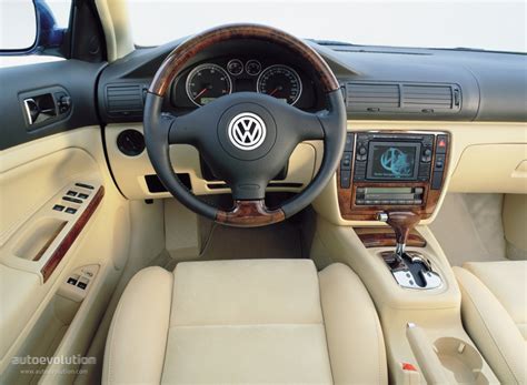 Interni Volkswagen Passat 2003