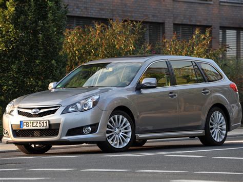 Subaru Legacy SW 2010 lato