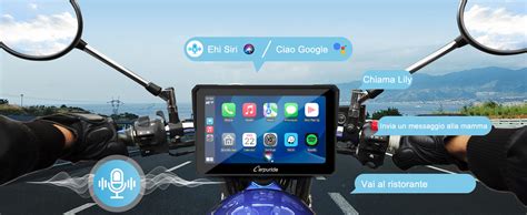 Schermo touchscreen da 8 pollici con interfaccia di navigazione e connettività smartphone