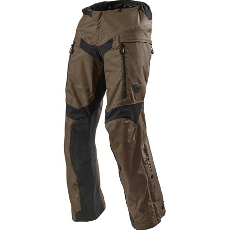 Dettaglio protezioni ginocchio pantalone moto