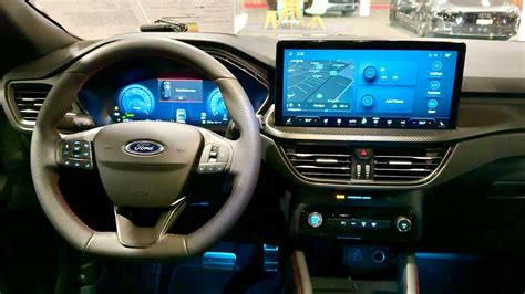 Infotainment SYNC 4 Ford Kuga