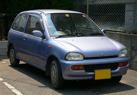 Subaru Vivio tre porte