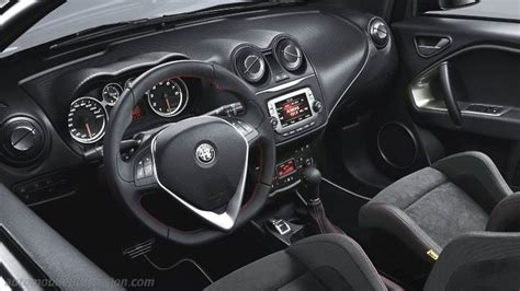 Alfa Romeo MiTo interior dashboard