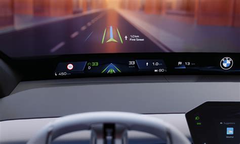 BMW Curved Display con iDrive 8.5
