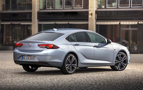 Opel Insignia 2.0 Turbo Diesel