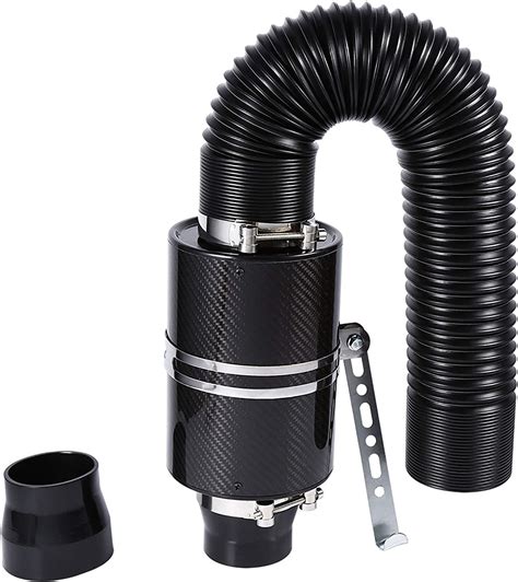 Componenti di un kit di aspirazione aftermarket per auto sportive