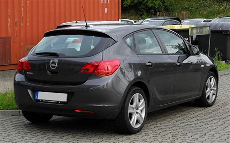 Opel Astra J interna