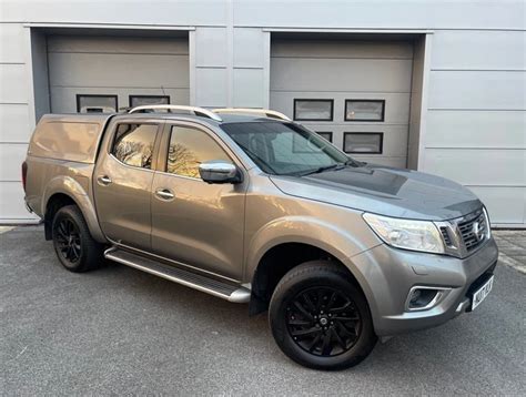 Interni Nissan Navara Double Cab Tekna
