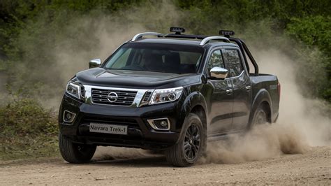 Nissan Navara Trek-1° con dettagli sportivi