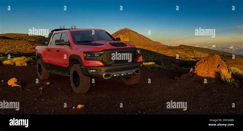 Paesaggio fuoristrada con un pick-up