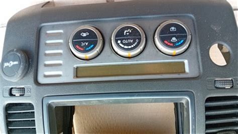 Comandi climatizzatore Nissan Navara D40