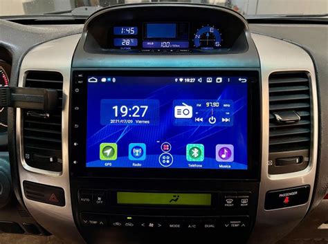 Cruscotto Toyota Land Cruiser KDJ 120 125 con autoradio