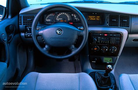 Interni Opel Vectra B