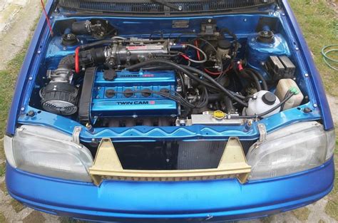 Suzuki Swift GTI engine bay