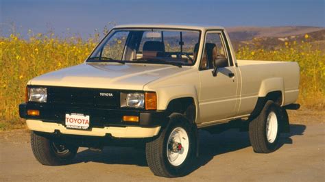 Toyota Hilux 4th generation Xtracab