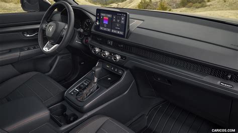 Interni spaziosi della Honda CR-V con possibilità di 7 posti