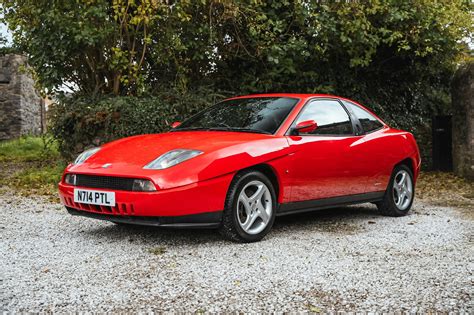 Fiat Coupé 16V Turbo in movimento