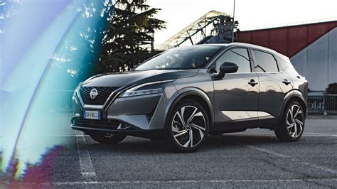 Nissan Qashqai su strada