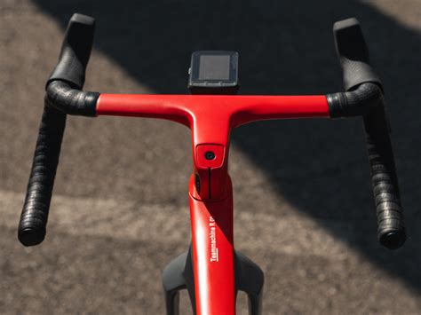 Cockpit ICS Carbon Aero