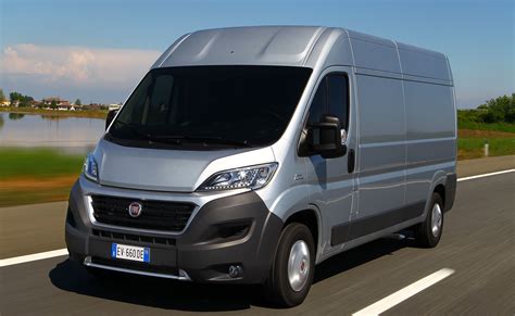 Fiat Ducato Natural Power 2006 in primo piano