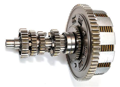 Sezione della frizione di una moto da trial