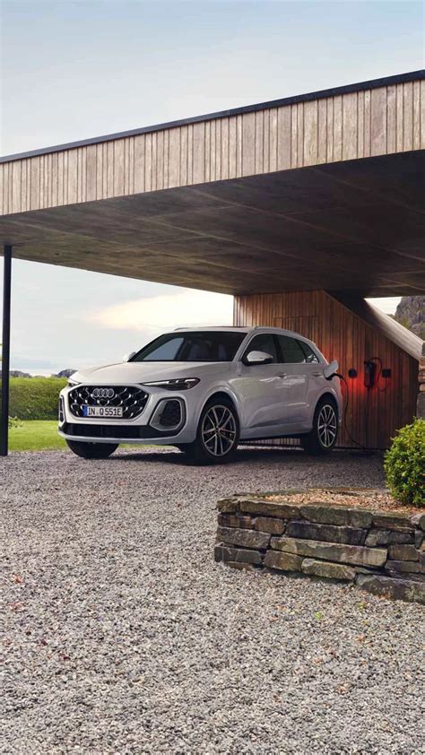 Audi Q5 frontale e laterale