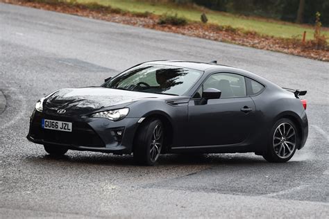 Toyota GT86 su pista ghiacciata
