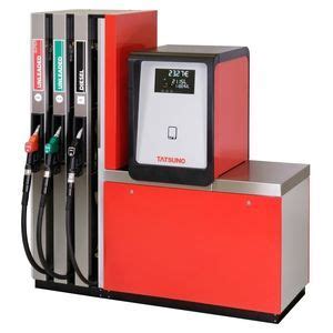 Distributore di carburante con diverse opzioni di diesel