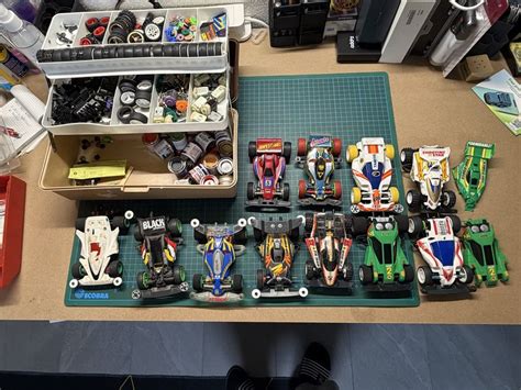 Cataloghi Tamiya con vari modelli