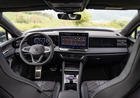 Interni Volkswagen Tiguan R-Line prima generazione