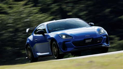 Subaru BRZ STI Sport Type RA con alettone