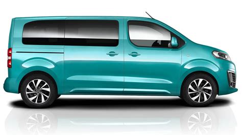 Dettaglio del frontale del Citroën Spacetourer