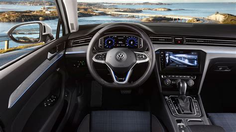 Schermo infotainment Volkswagen Passat Variant connesso