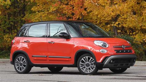 Fiat 500L Wagon in città
