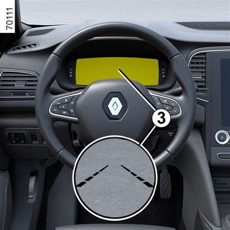 Illustrazione del funzionamento del sistema di mantenimento corsia Lexus