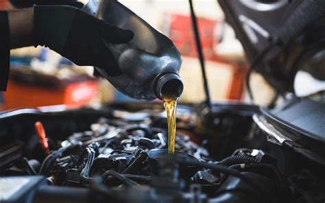 Immagine di olio motore e cambio