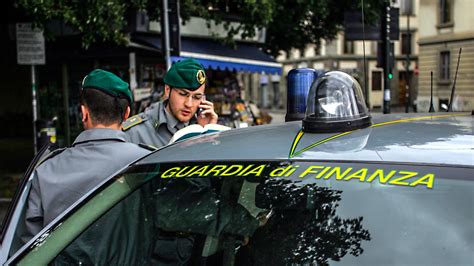 Guardia di Finanza in azione