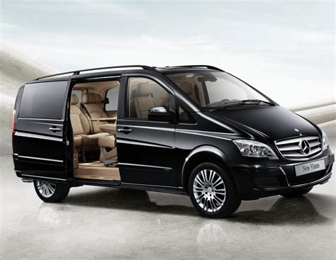 Mercedes-Benz Viano in un contesto di viaggio