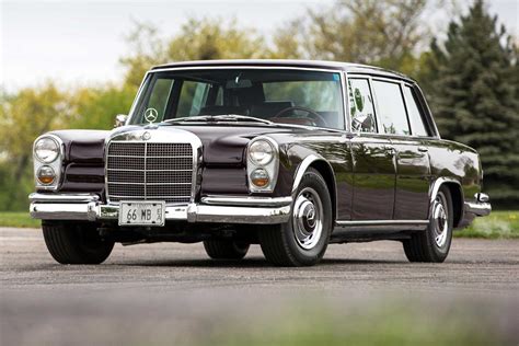 Mercedes-Benz S 600 su strada