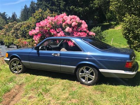 Mercedes 500 SEC del 1984, vista laterale