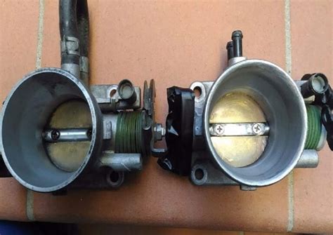 Immagine di un corpo farfallato automobilistico pulito