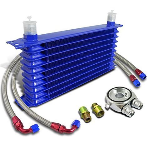 Componenti di un kit radiatore olio per auto sportive