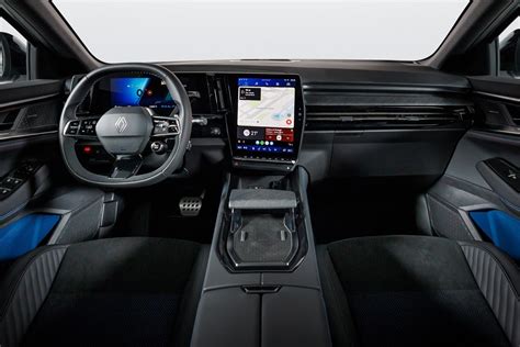 Renault Rafale interno generale