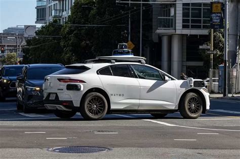 Veicolo autonomo OMR