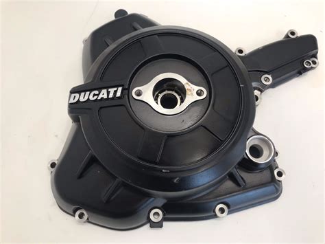 Coperchio coprifrizione Ducati Monster installato