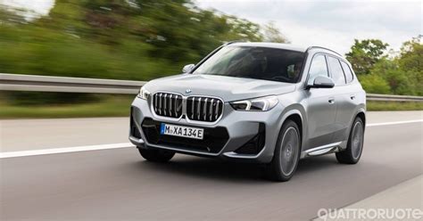 BMW X1 xDrive25e in modalità elettrica