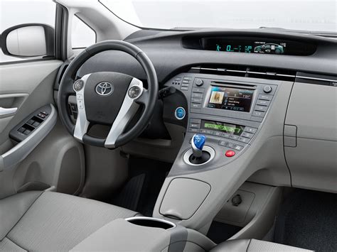 Interni Toyota Prius III