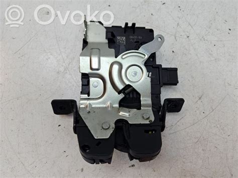 Esploso del meccanismo di chiusura del portellone posteriore Range Rover L322